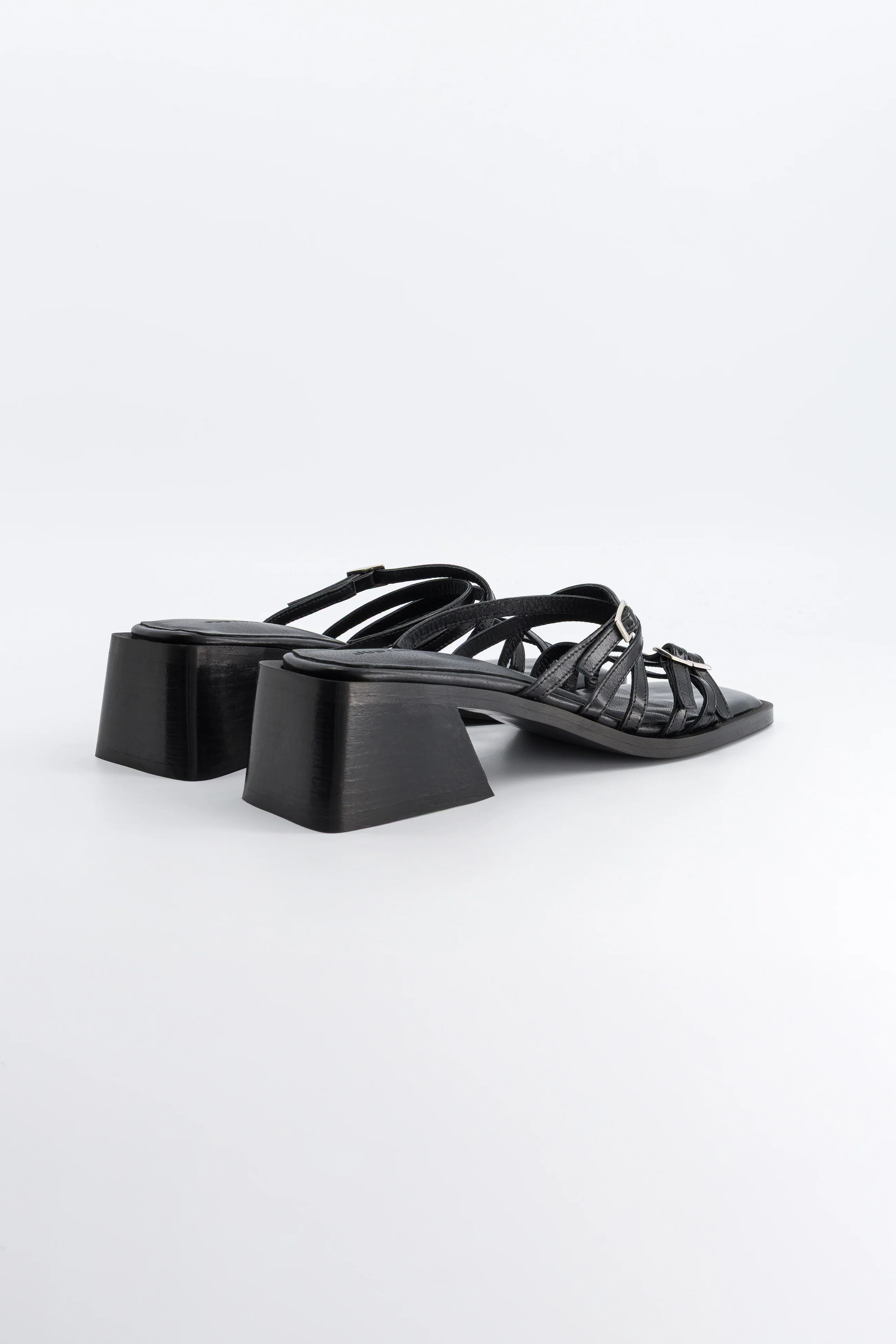 Andie black sandals - Image 3